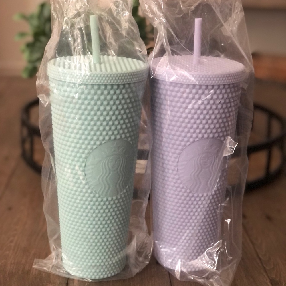 Starbucks✨ Holiday ✨ 2021 Matte Mint Green and Matte Lilac Venti Tumblers
